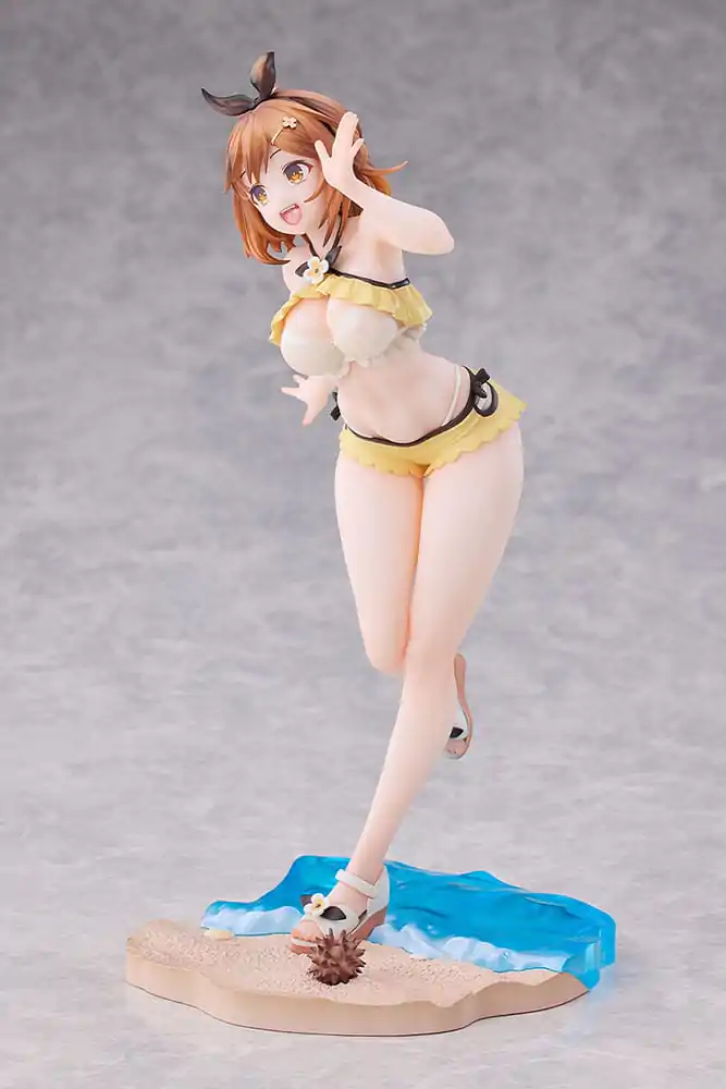 Atelier Ryza: Ever Darkness &amp; the Secret Hideout 1/7 Reisalin Stout: Swimsuit Ver. PVC szobor figura 23 cm termékfotó