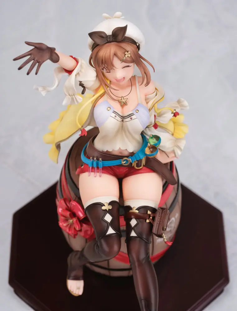 Atelier Ryza Ever Darkness & the Secret Hideout 1/7 Ryza Atelier Series 25th Anniversary ver. DX edition PVC szobor figura 25 cm termékfotó