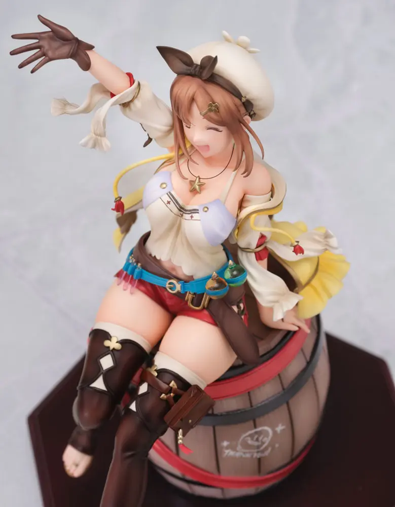 Atelier Ryza Ever Darkness & the Secret Hideout 1/7 Ryza Atelier Series 25th Anniversary ver. DX edition PVC szobor figura 25 cm termékfotó