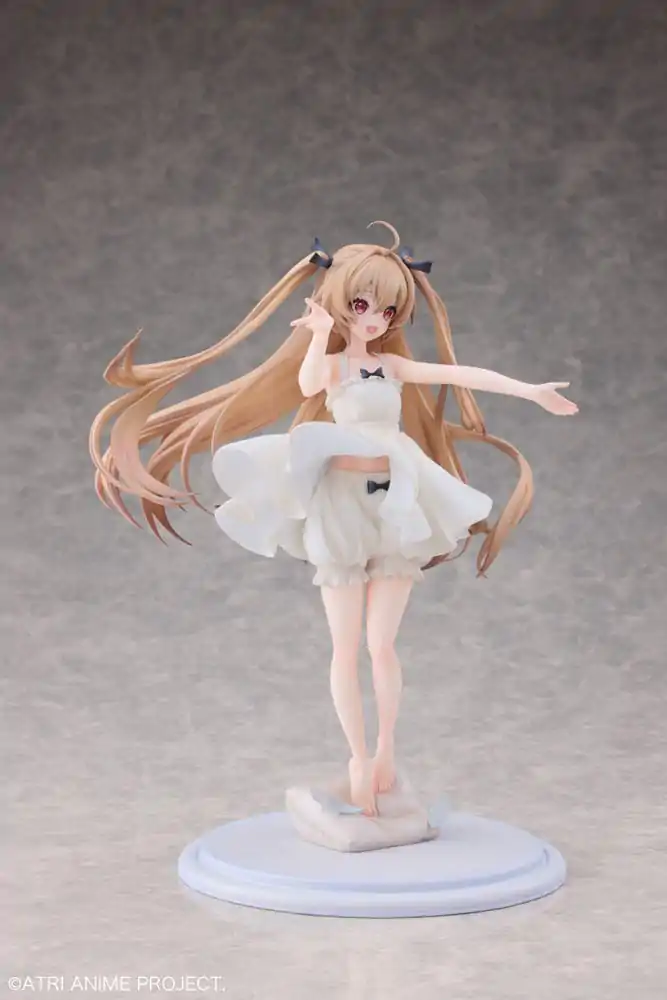 Atri My Dear Moments 1/7 Atri Pajama Ver. PVC szobor figura 24 cm termékfotó