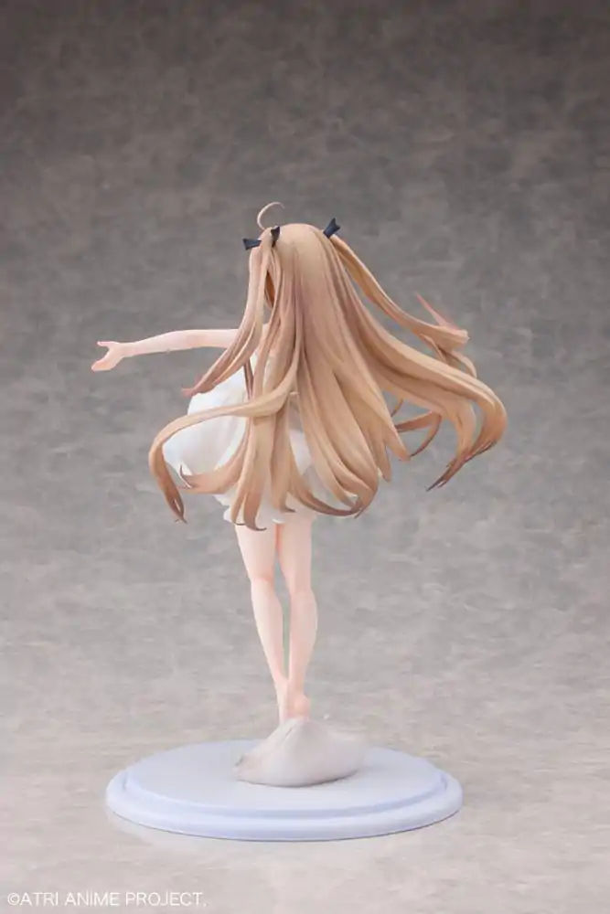 Atri My Dear Moments 1/7 Atri Pajama Ver. PVC szobor figura 24 cm termékfotó