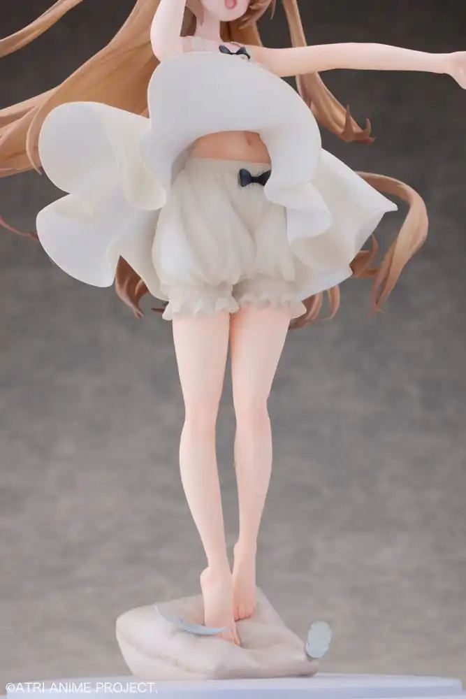 Atri My Dear Moments 1/7 Atri Pajama Ver. PVC szobor figura 24 cm termékfotó