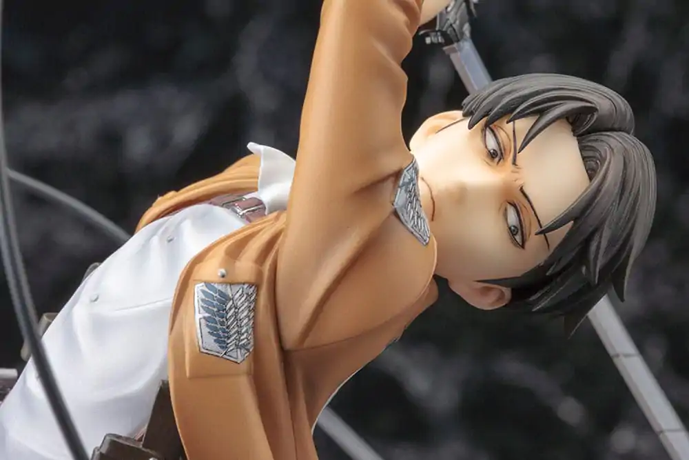 Attack on Titan ARTFXJ 1/8 Levi Renewal Package Ver. szobor figura 28 cm termékfotó