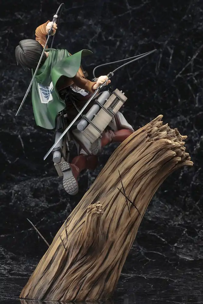 Attack on Titan ARTFXJ 1/8 Levi Renewal Package Ver. szobor figura 28 cm termékfotó