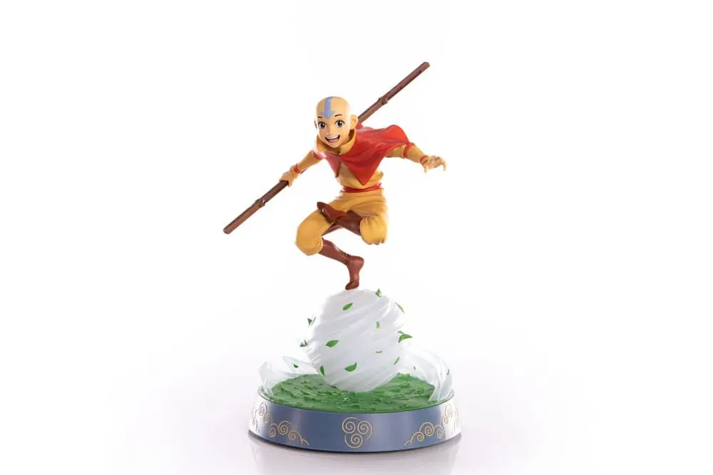 Avatar: The Last Airbender PVC Statue Aang Collector's Edition 27 cm termékfotó