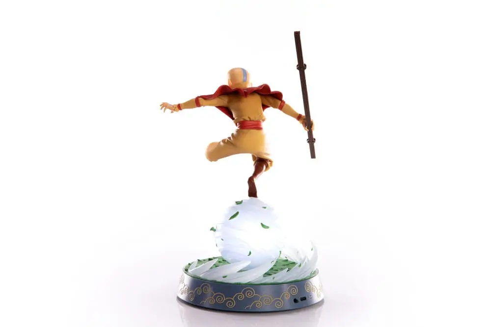 Avatar: The Last Airbender Aang Collector's Edition PVC szobor figura 27 cm termékfotó