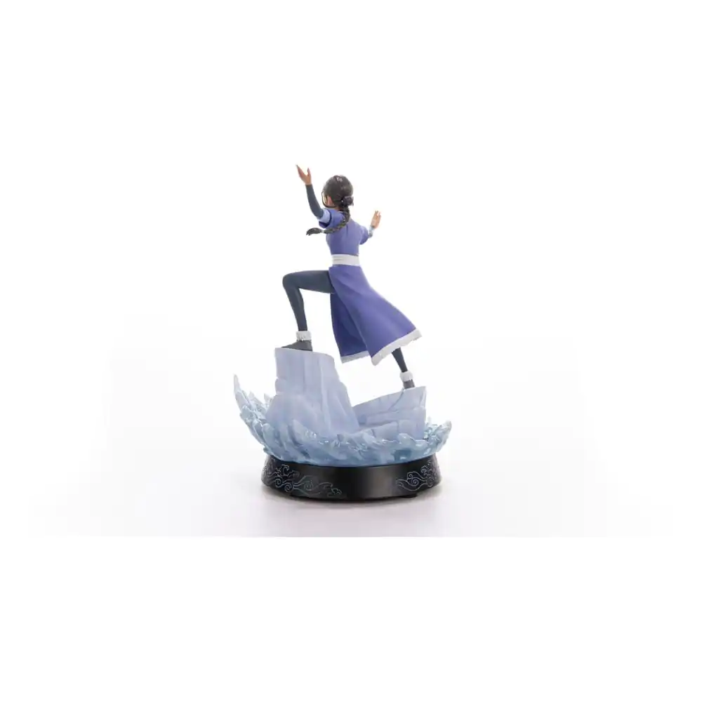 Avatar: The Last Airbender Katara szobor figura 28 cm  termékfotó