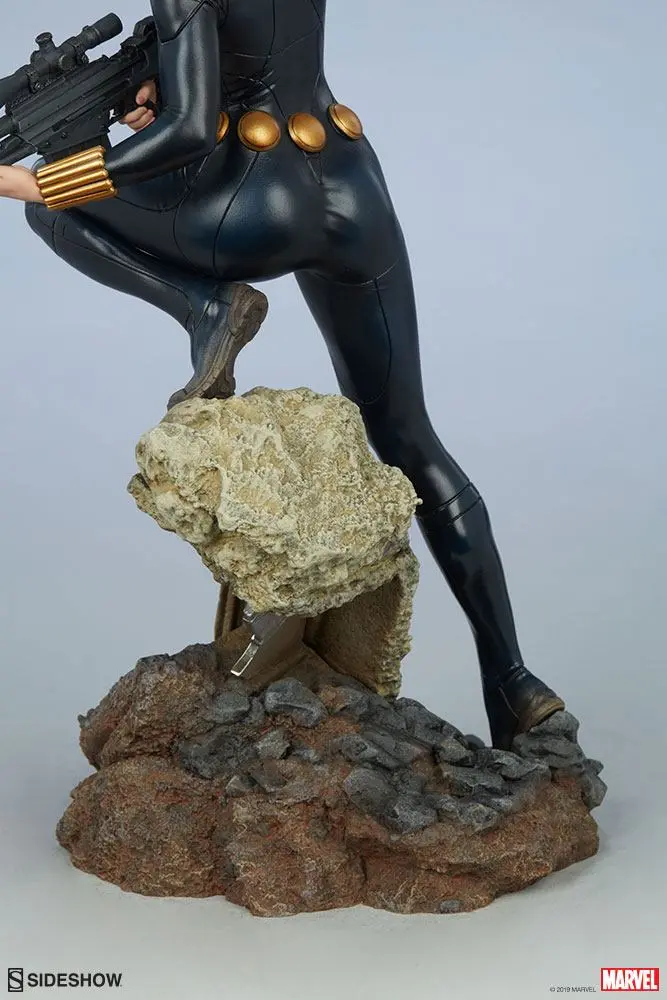 Avengers Assemble 1/5 Black Widow szobor figura 37 cm termékfotó