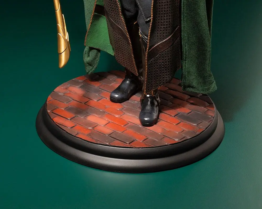 Avengers Endgame ARTFX PVC 1/6 Loki szobor figura 37 cm termékfotó