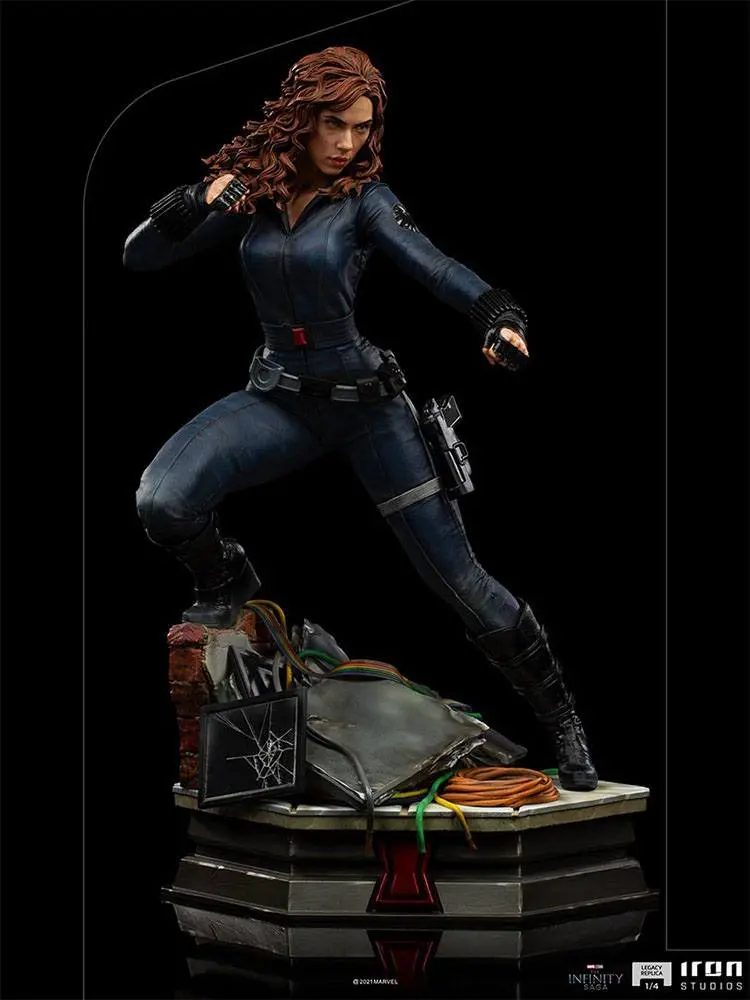 Avengers Infinity Saga Legacy 1/4 Black Widow replika szobor figura 46 cm termékfotó