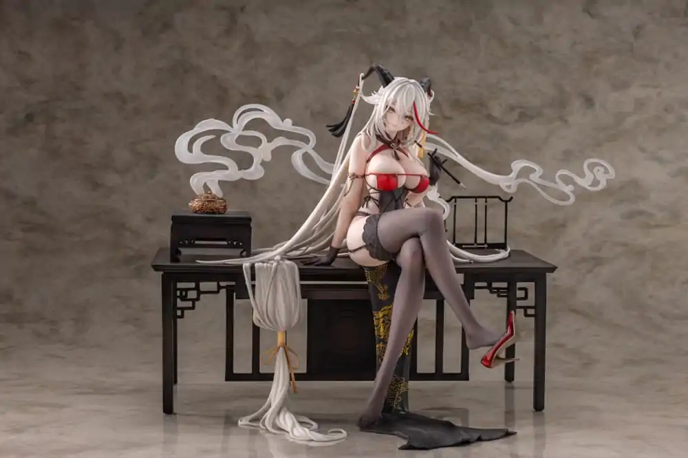 Azur Lane 1/6 Agir Golden Dragon Among Auspicious Clouds Ver. PVC szobor figura 22 cm termékfotó