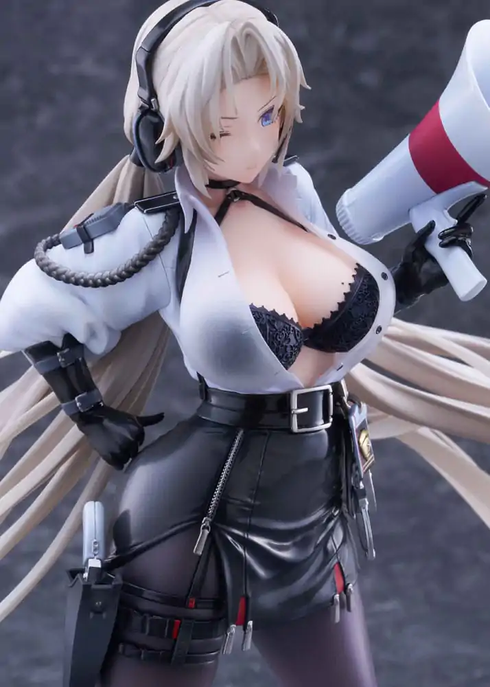 Azur Lane 1/6 Kronshtadt Begin the Rush! szobor figura 28 cm termékfotó