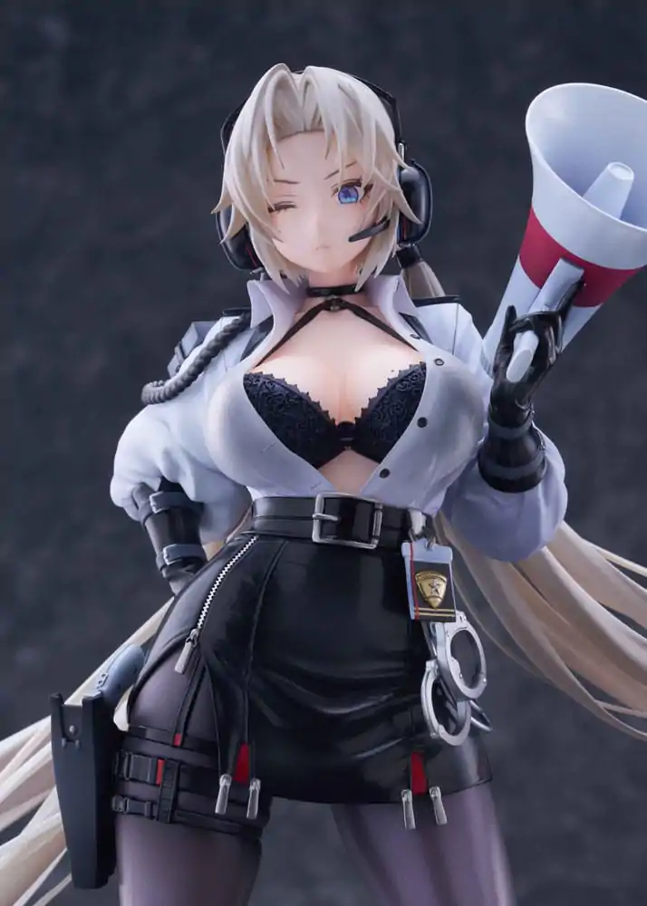 Azur Lane 1/6 Kronshtadt Begin the Rush! szobor figura 28 cm termékfotó