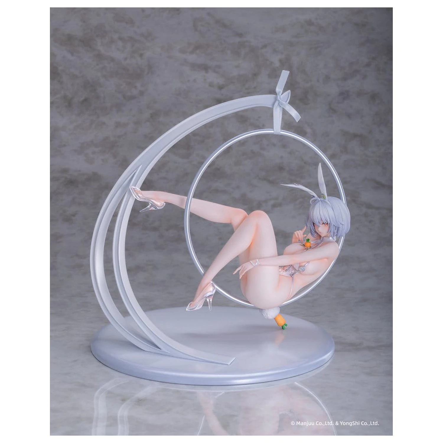 Azur Lane 1/6 Sirius Rabbit of Paradise Ver. PVC figura 27 cm termékfotó