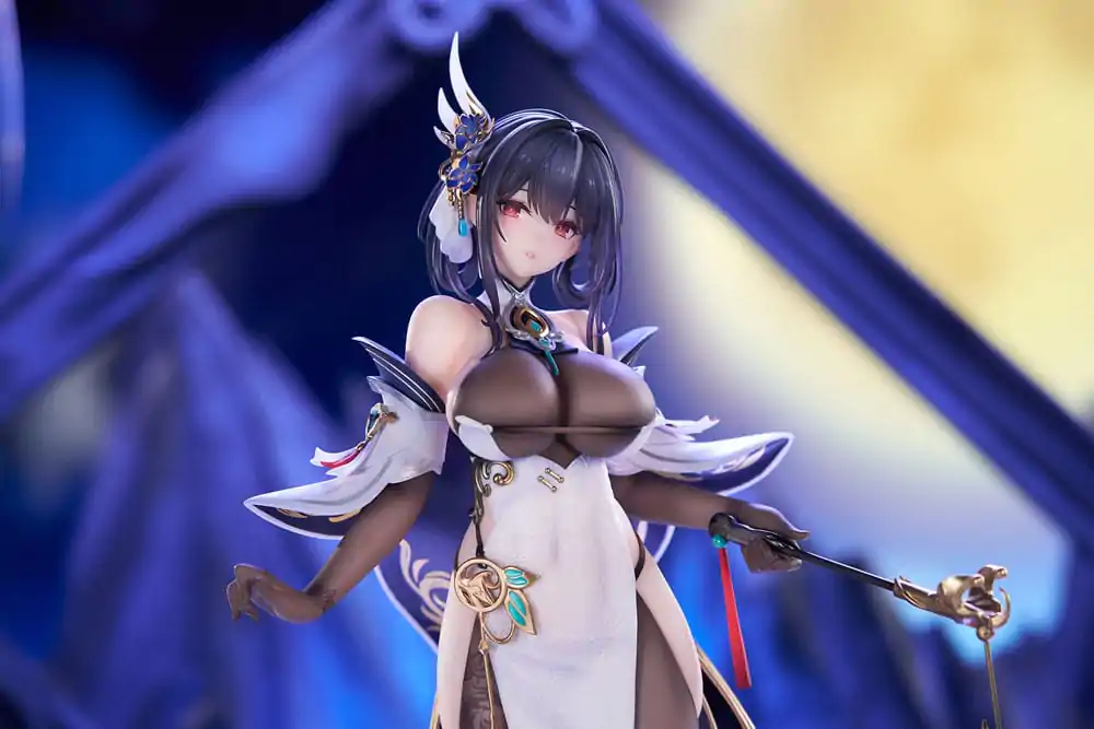 Azur Lane 1/7 Chen Hai Kai PVC szobor figura 31 cm termékfotó