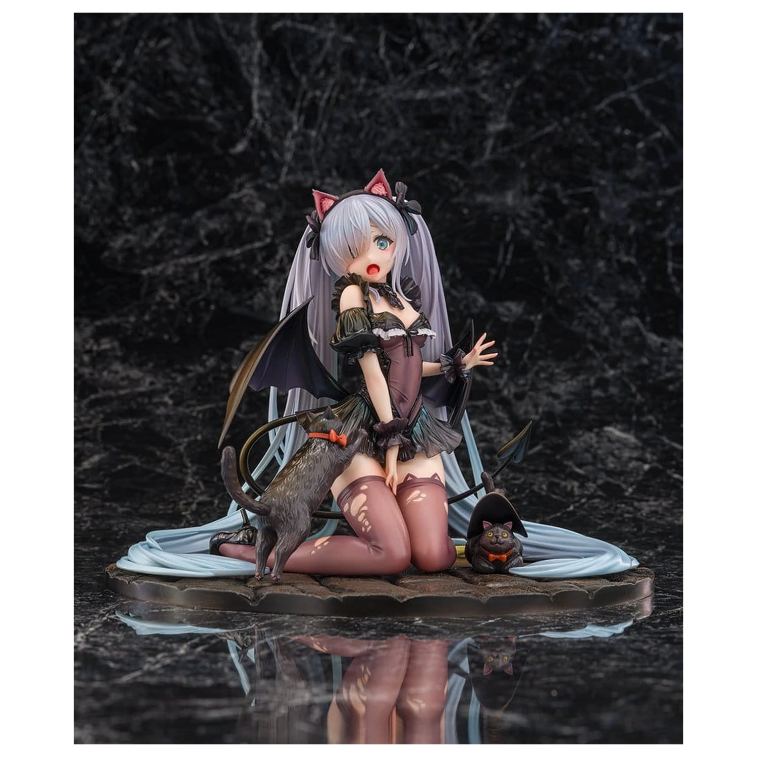 Azur Lane 1/7 Janus Fright-Night Scaredy-Cat Ver. PVC figura 16 cm termékfotó