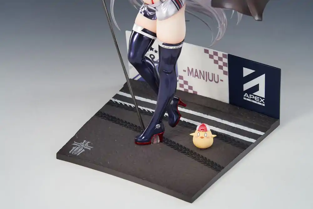 Azur Lane 1/7 Prinz Eugen Final Lap Ver. PVC szobor figura 30 cm termékfotó