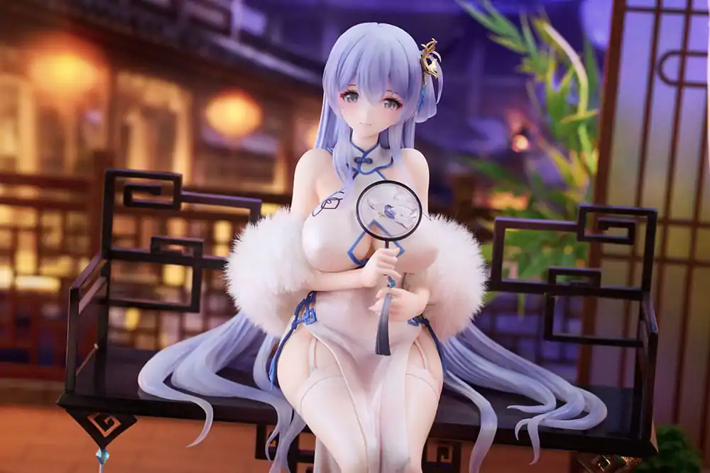 Azur Lane 1/7 Rodney Immaculate Beauty Ver. szobor figura 24 cm termékfotó