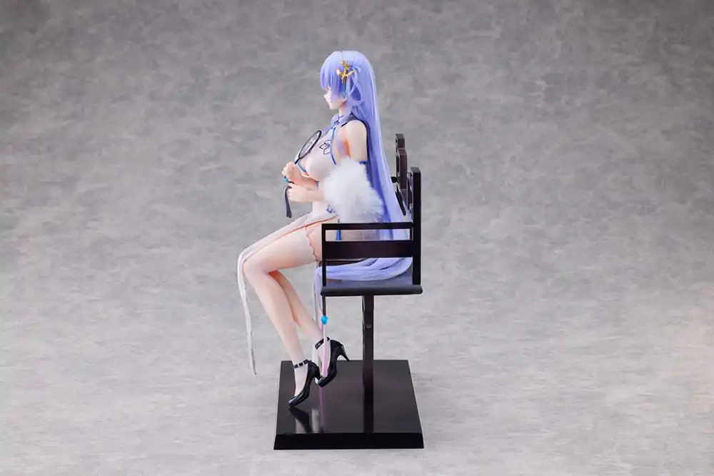 Azur Lane 1/7 Rodney Immaculate Beauty Ver. szobor figura 24 cm termékfotó