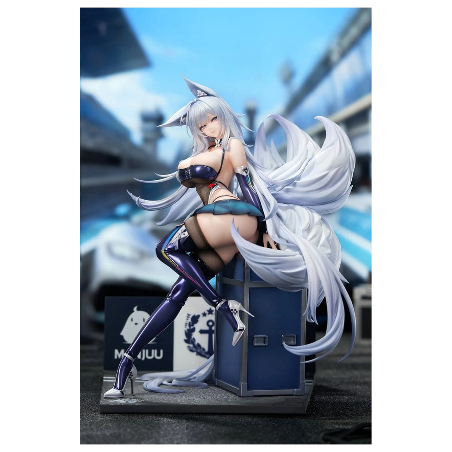 Azur Lane 1/7 Shinano Moonlit Chrome Ver. Acrylic Special Edition w/Display PVC figura 25 cm termékfotó