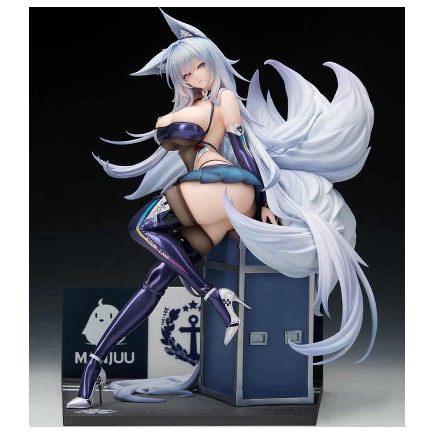 Azur Lane 1/7 Shinano Moonlit Chrome Ver. PVC figura 25 cm termékfotó