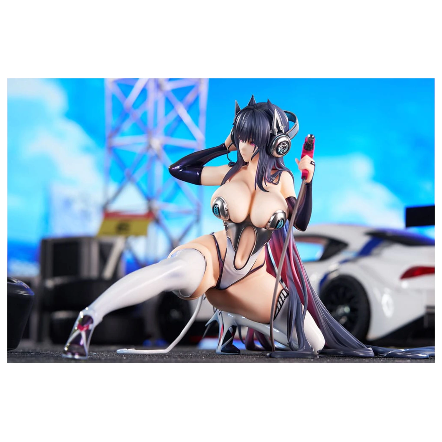 Azur Lane 1/7 Strasbourg Faerie of the Race Circuit Ver. PVC szobor figura 16 cm          termékfotó