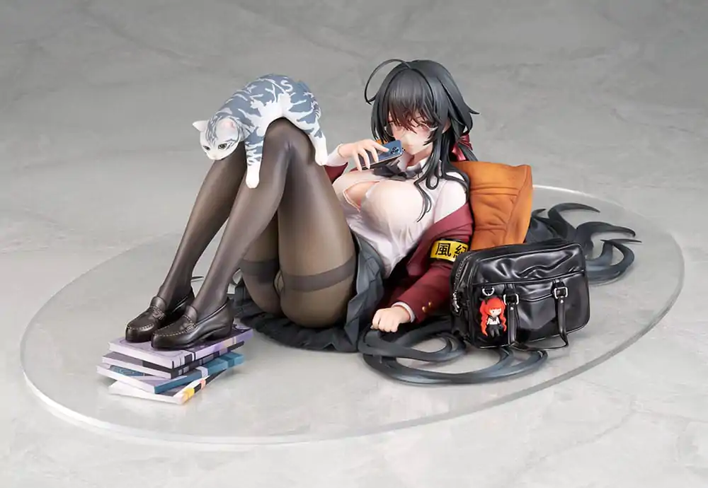 Azur Lane 1/7 Taiho Sweet Time After School Ver. PVC szobor figura 32 cm termékfotó