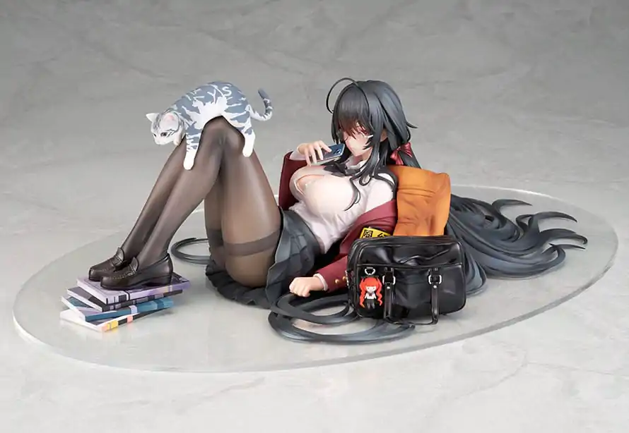 Azur Lane 1/7 Taiho Sweet Time After School Ver. PVC szobor figura 32 cm termékfotó