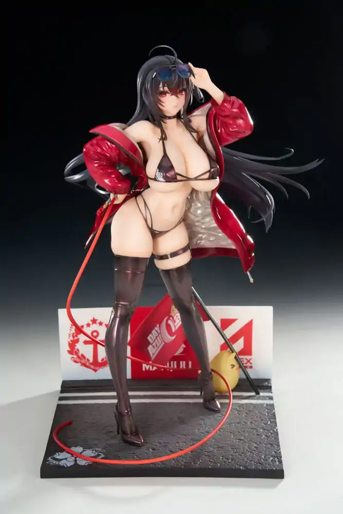 Azur Lane 1/7 Taihou Enraptured Companion Ver. PVC szobor figura 26 cm termékfotó