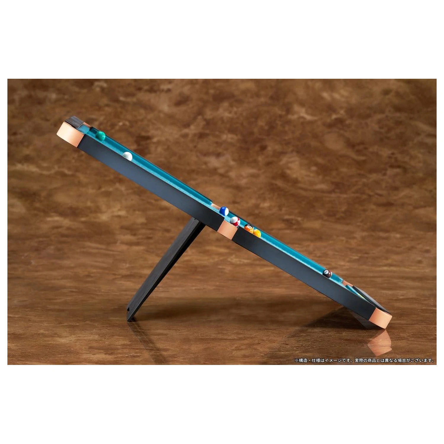 Azur Lane 1/7 Taihou Fun on the Baize Ver. PVC szobor figura 27 cm        termékfotó