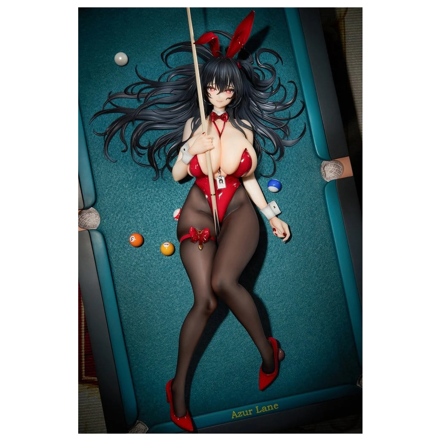 Azur Lane 1/7 Taihou Fun on the Baize Ver. PVC szobor figura 27 cm        termékfotó