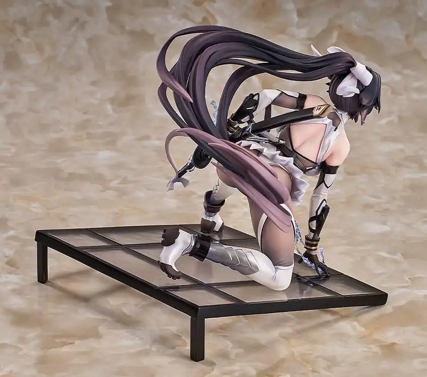 Azur Lane 1/7 Takao: Divine Exorcist's Blade szobor figura 17 cm termékfotó