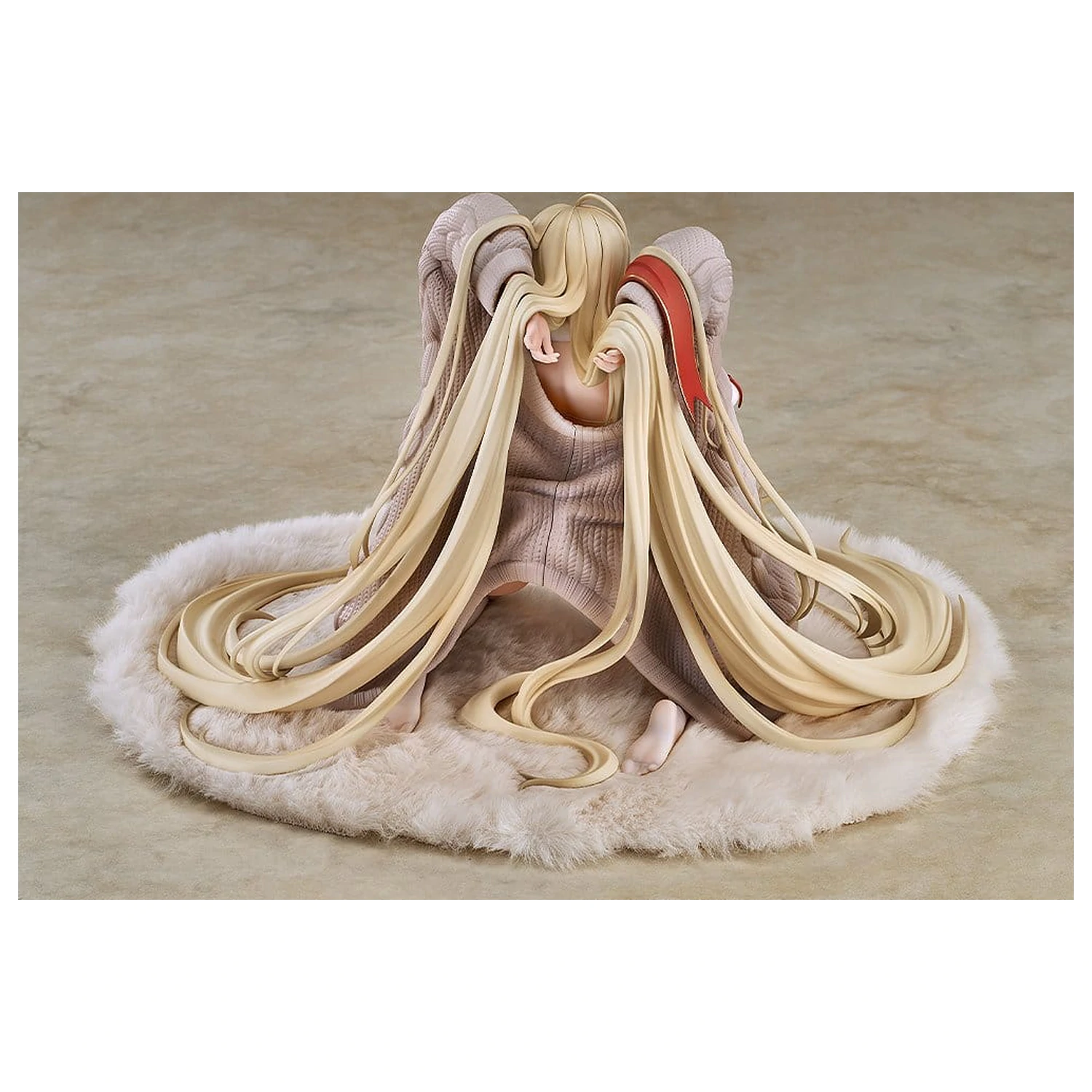 Azur Lane PVC figura 1/7 Bismarck: Unpacked Surprise Ver. 16 cm termékfotó