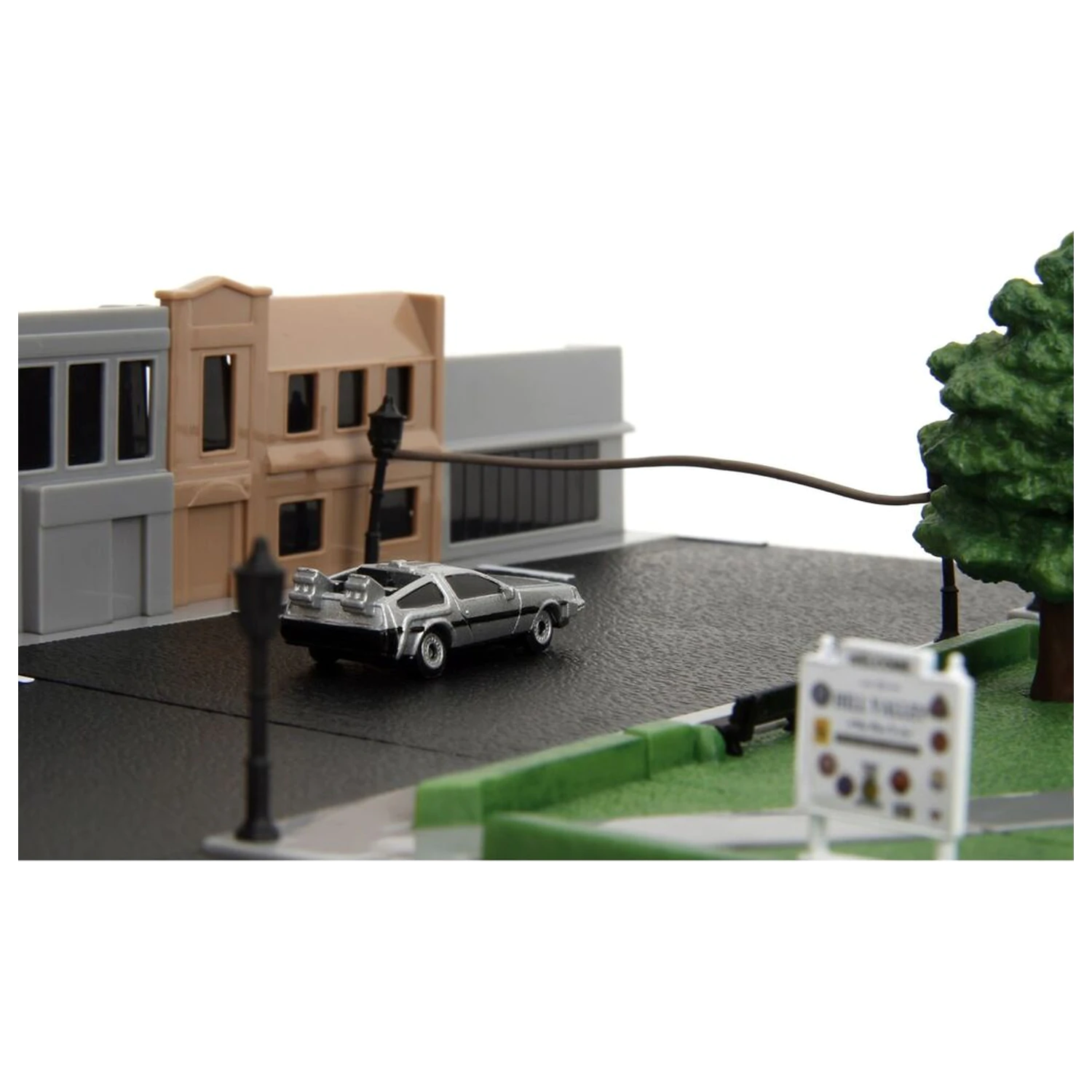 Back To The Future Hill Valley Courthouse Square diorama replika termékfotó