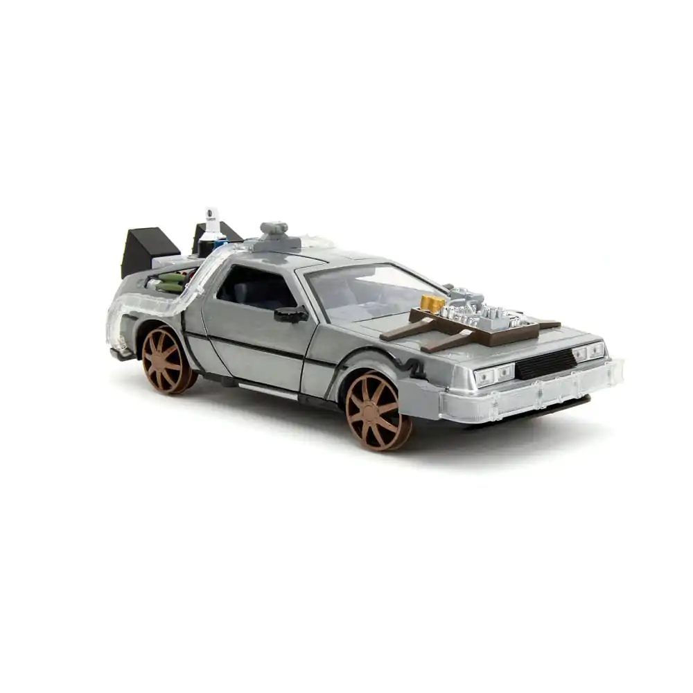 Back to the Future III Hollywood Rides Diecast Model 1/24 DeLorean Time Machine Railroad Wheels termékfotó