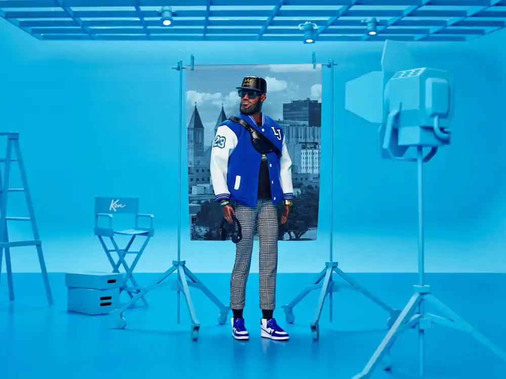 Barbie Signature Doll Fashion Kenbassador Lebron James termékfotó