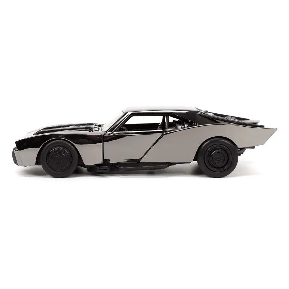 Batman 2022 Hollywood Rides Diecast Model 1/24 2022 Batmobil Black Chrome Convention Exkluzív és figura termékfotó