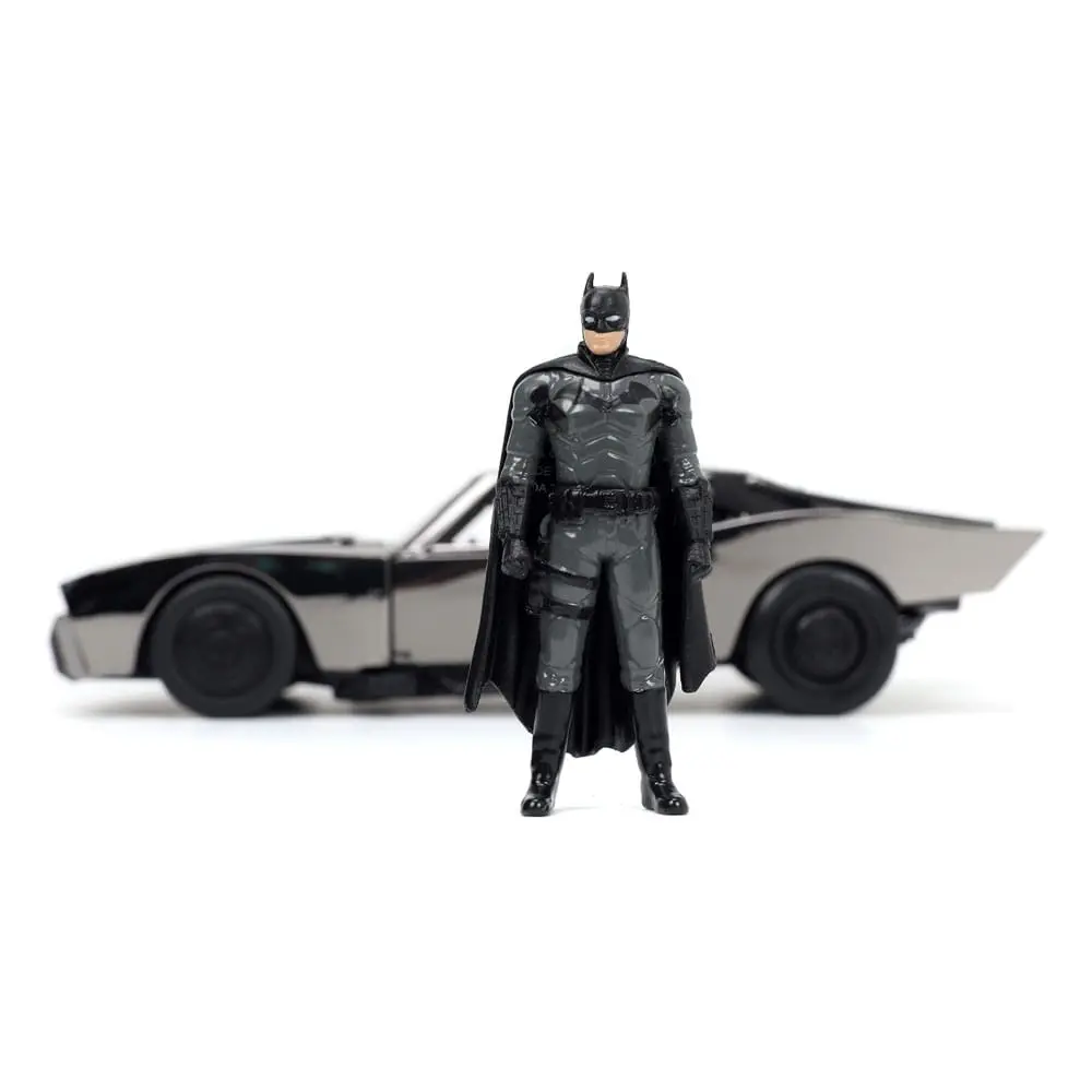 Batman 2022 Hollywood Rides Diecast Model 1/24 2022 Batmobil Black Chrome Convention Exkluzív és figura termékfotó