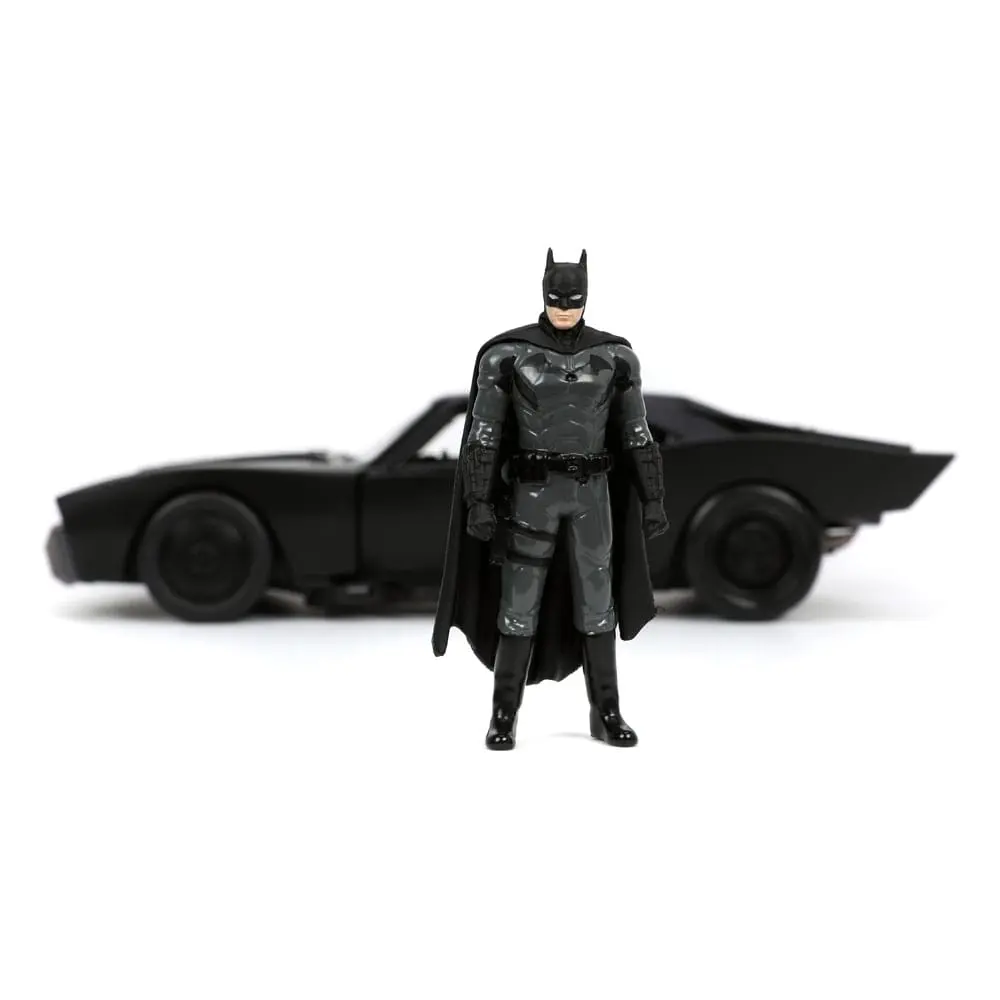 Batman 2022 Hollywood Rides Diecast Model 1/24 2022 Batmobile és figura termékfotó