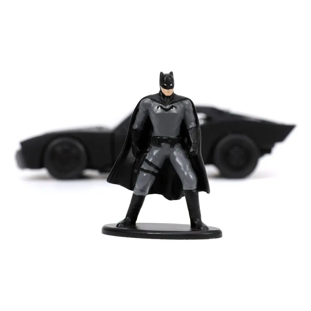 Batman 2022 Hollywood Rides Diecast Model 1/32 2022 Batmobile és figura termékfotó