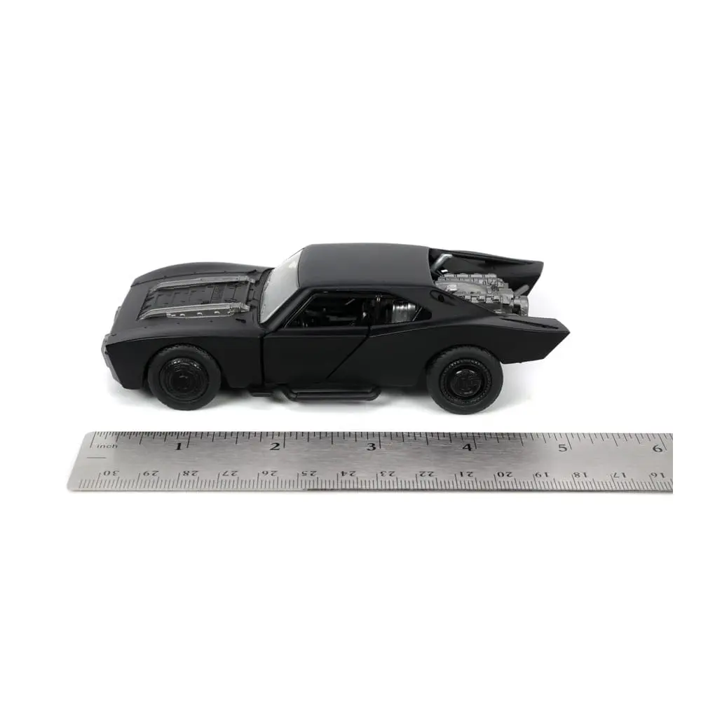 Batman 2022 Hollywood Rides Diecast Model 1/32 2022 Batmobile és figura termékfotó