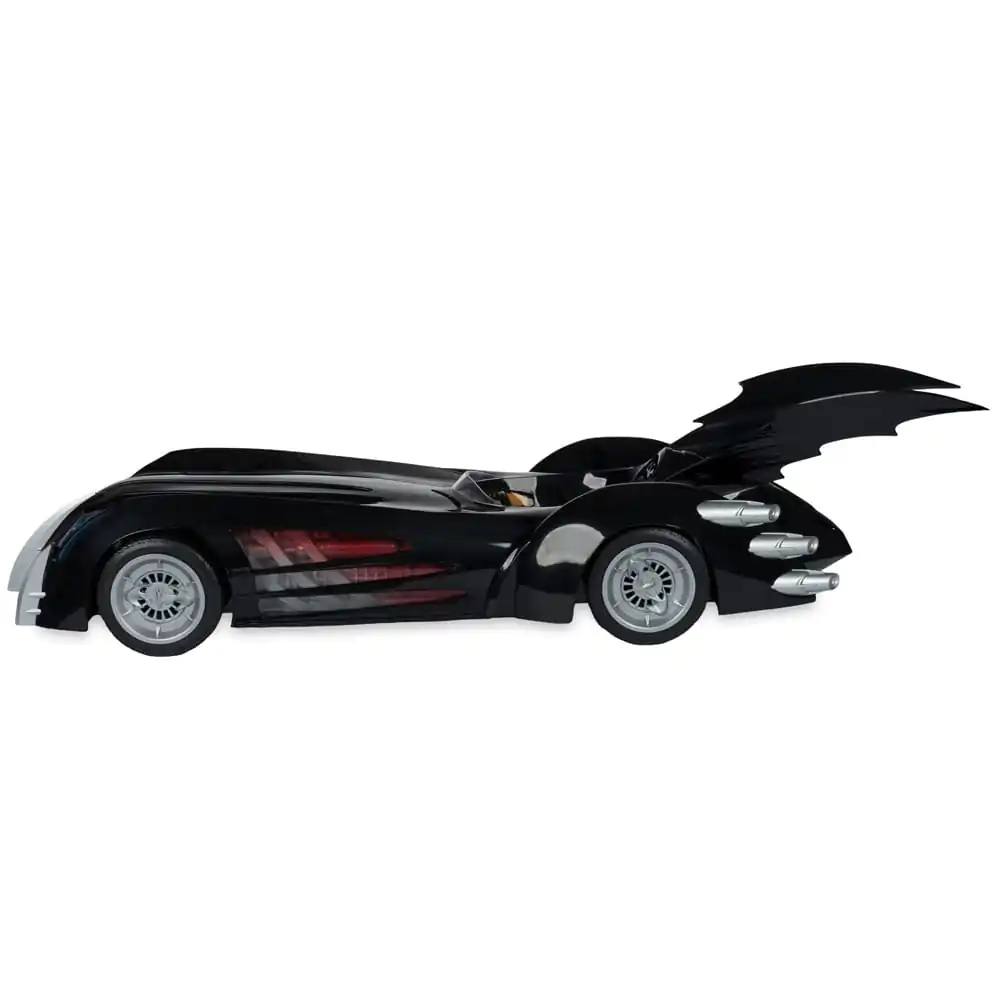 Batman & Robin DC Multiverse Batmobile jármű 63 cm termékfotó