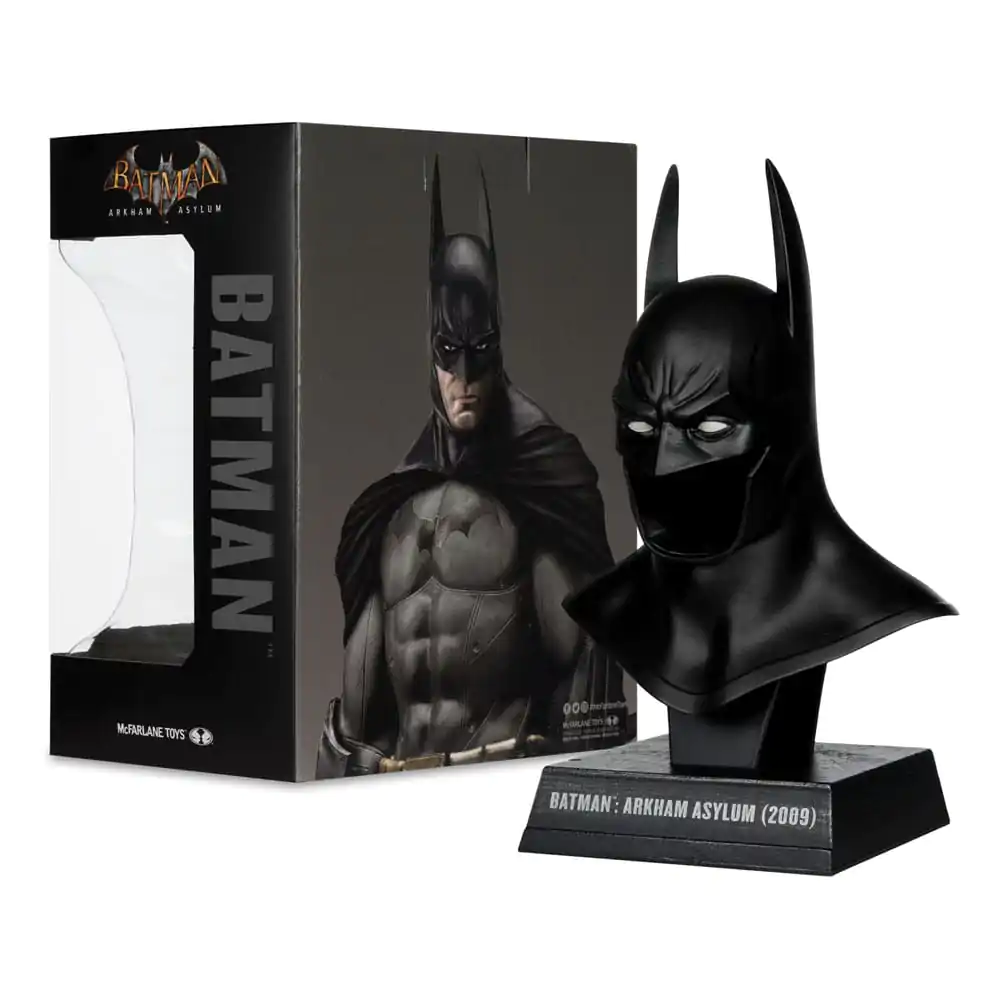 Batman: Arkham Asylum DC Direct 1/3 Batman Cowl Mini replika 19 cm termékfotó