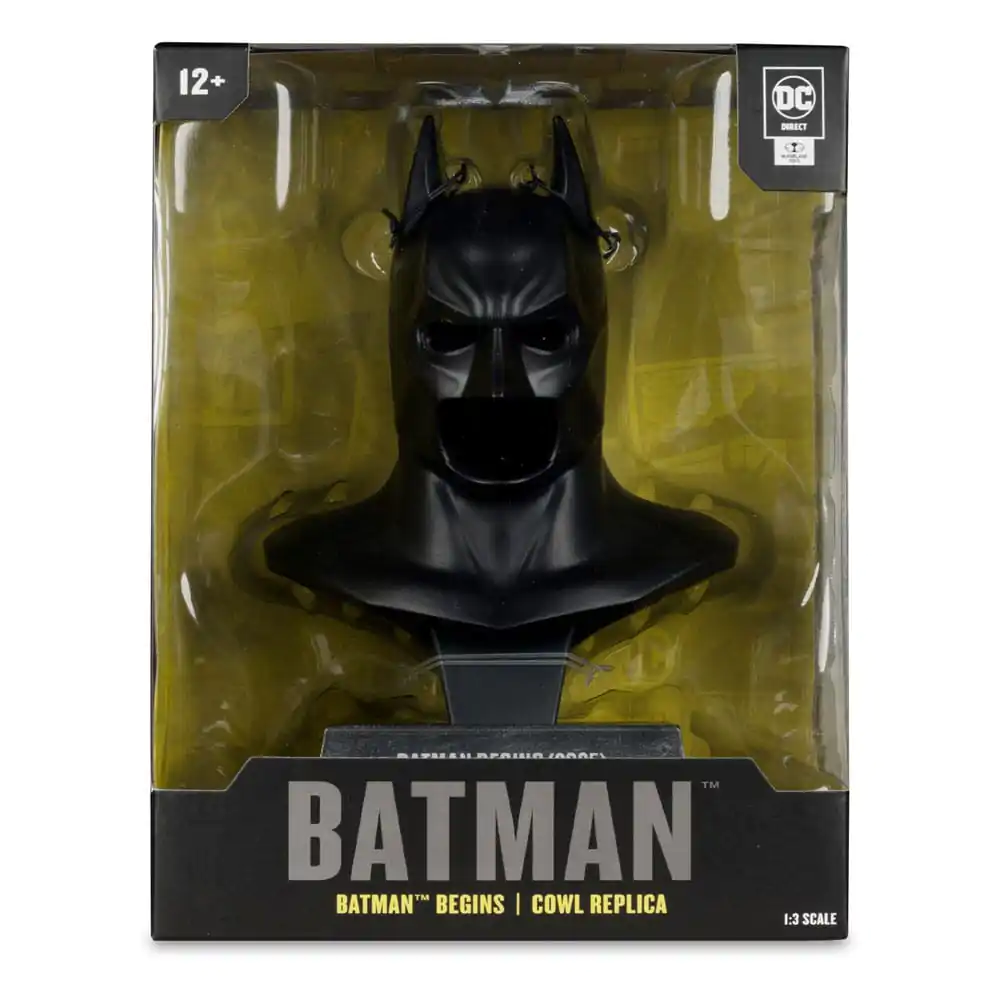 Batman Begins DC Direct 1/3 Batman Cowl Mini replika 19 cm termékfotó