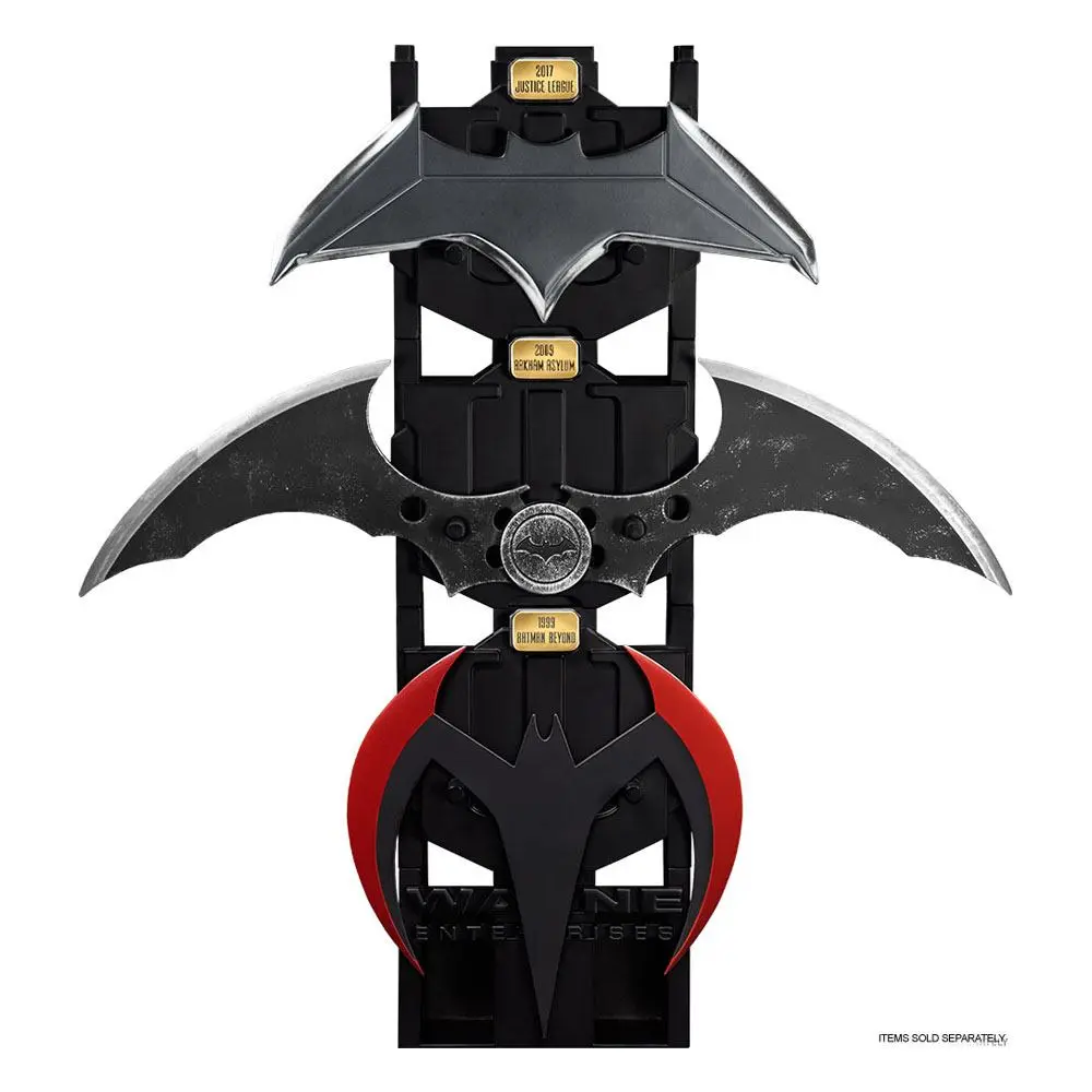 Batman Beyond 1/1 Batarang replika 15 cm termékfotó