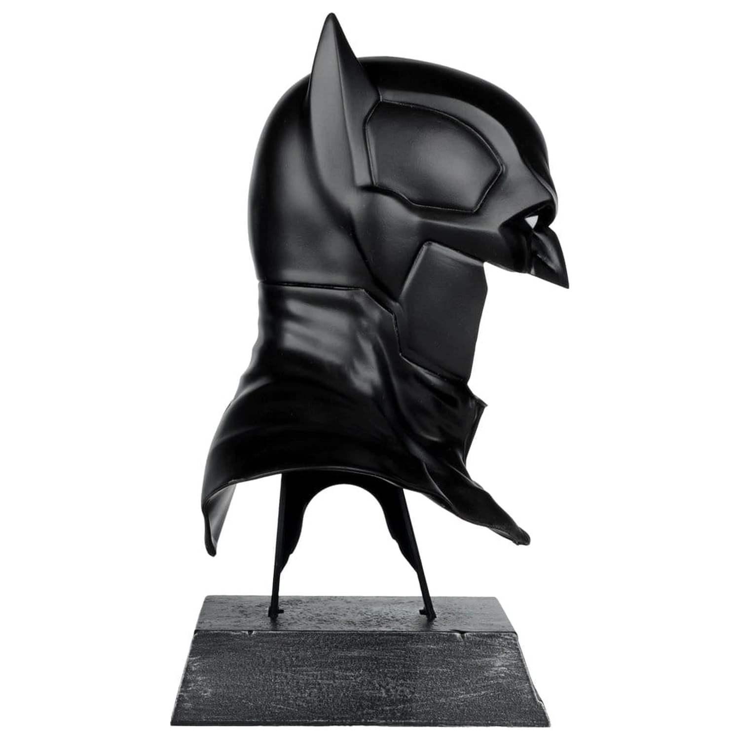 Batman DC Direct Mini-replika 1/3 Batman Mask (Batman: Noel) 23 cm termékfotó