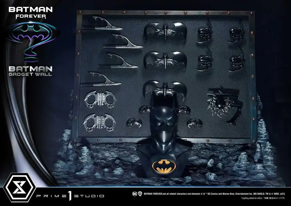 Batman Forever Museum Masterline Series Statue 1/3 Batman Gadget Wall 49 cm termékfotó