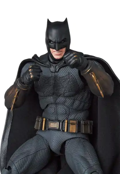 Batman MAFEX Batman Zack Snyder´s Justice League Ver. akciófigura 16 cm termékfotó