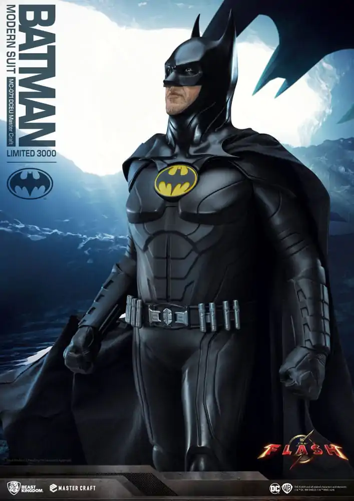 Batman Master Craft Batman Modern Suit szobor figura 42 cm termékfotó