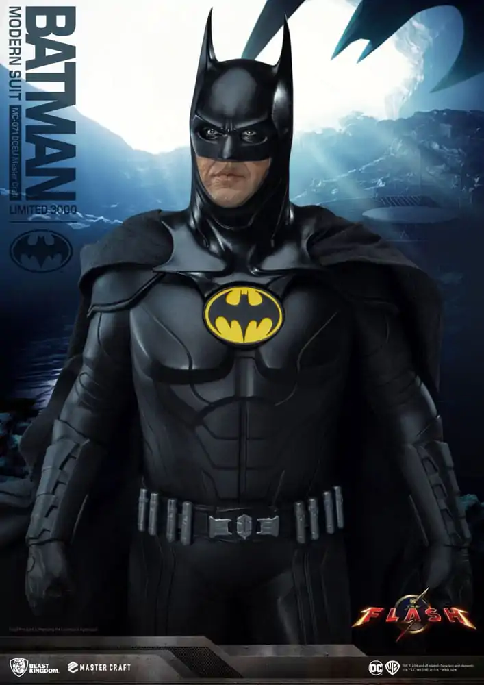 Batman Master Craft Batman Modern Suit szobor figura 42 cm termékfotó